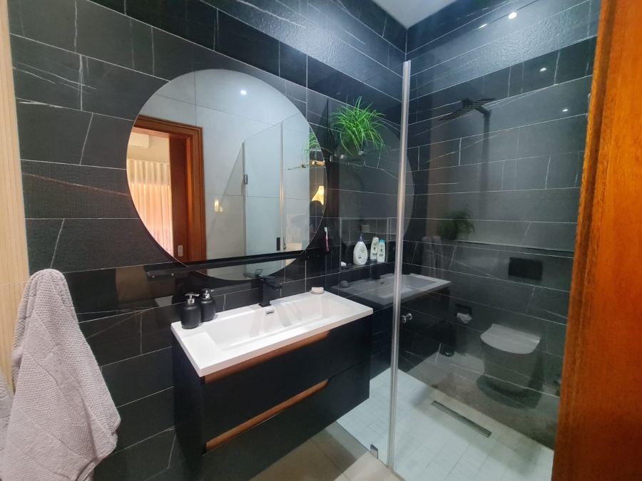 4 Bedroom Property for Sale in Heron Banks Golf Estate Free State